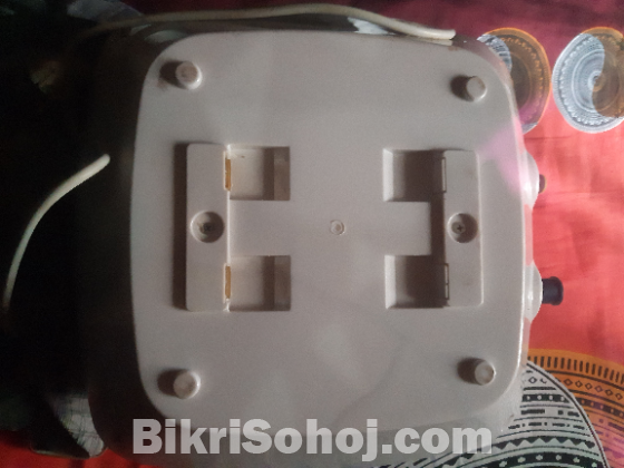 গিজার (walton)